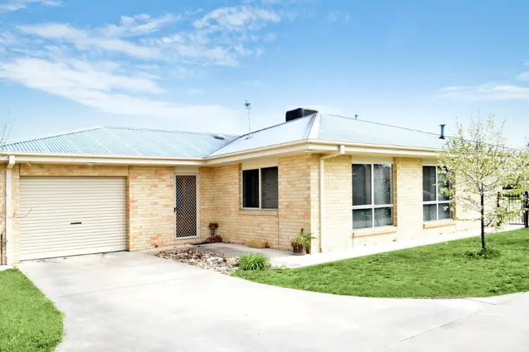 1/4 Albert Street, Corowa NSW 2646