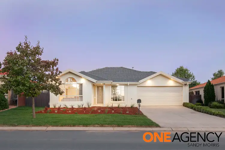 24 Mcgilvray Close, Gordon ACT 2906