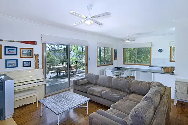 Fourth view of Homely house listing, 10 Crystal Avenue, Pearl Beach NSW 2256