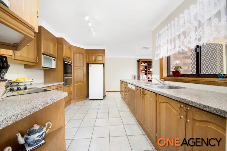 Fifth view of Homely house listing, 18 Mina Wylie Crescent, Gordon ACT 2906