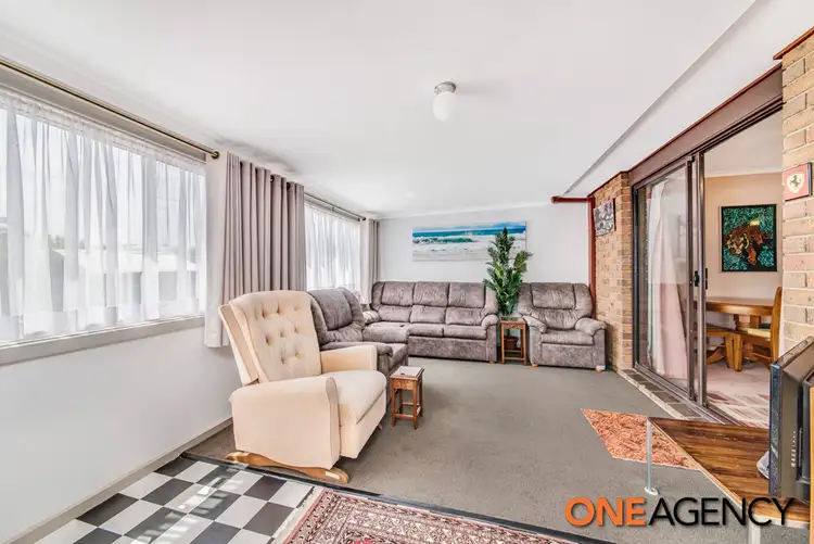Fifth view of Homely house listing, 27 Mollee Crescent, Isabella Plains ACT 2905