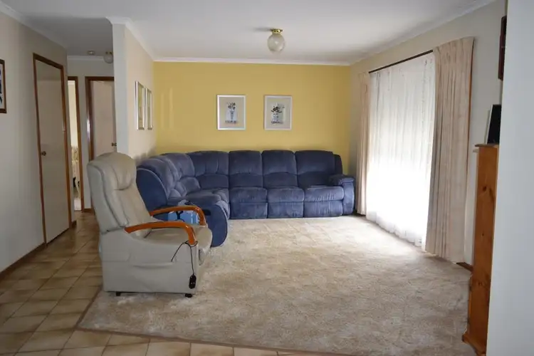 Third view of Homely unit listing, 2/233 Hume Street, Corowa NSW 2646
