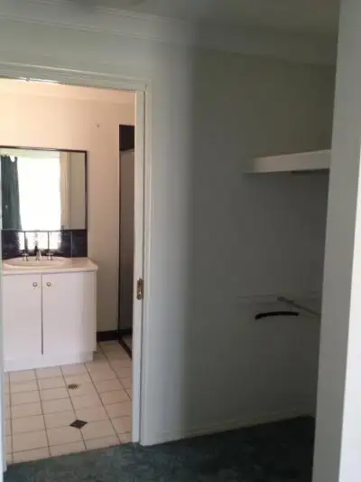 Fourth view of Homely house listing, 5 Justin Court, Corowa NSW 2646