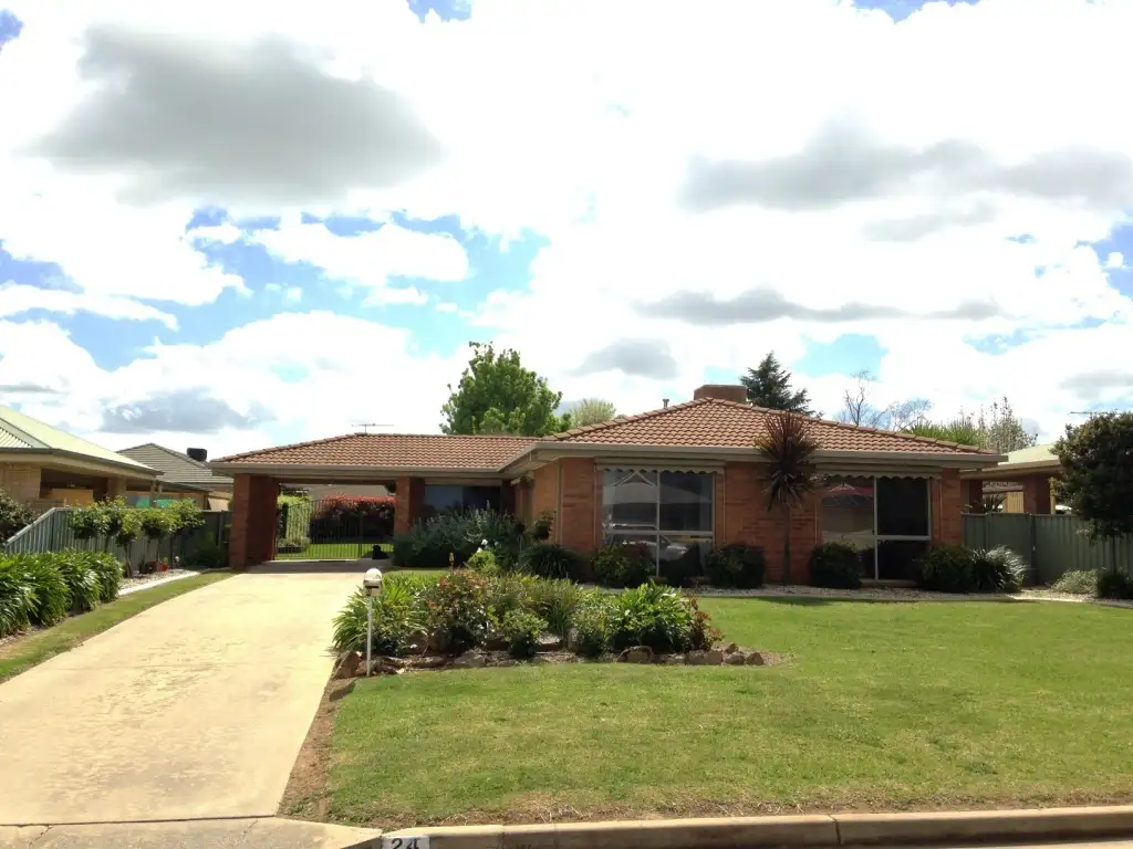 Main view of Homely house listing, 24 Katrina Circuit, Corowa NSW 2646