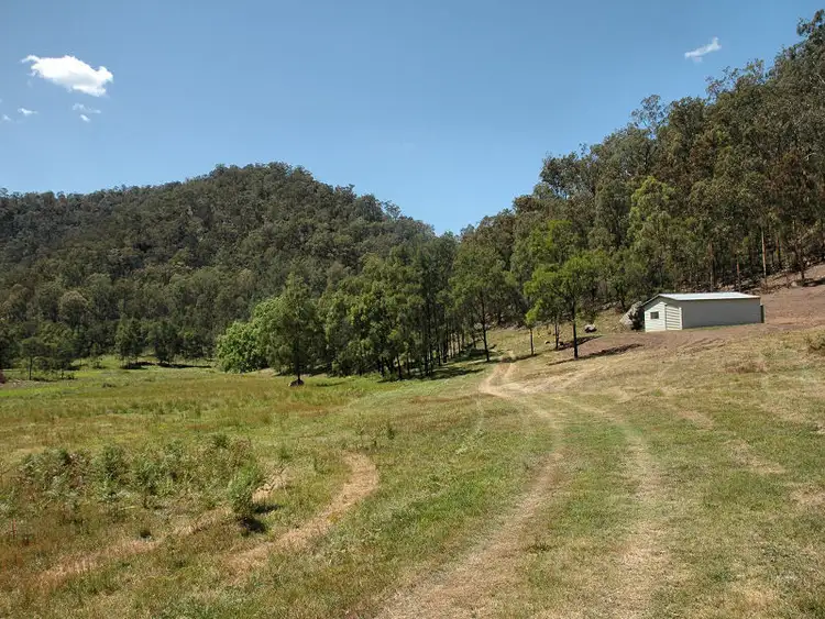 704 Upper Yango Creek Road, Laguna NSW 2325