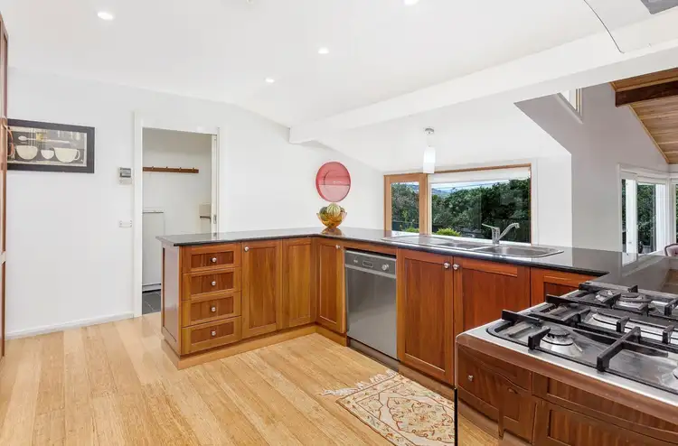 Sixth view of Homely house listing, 9 Glasgow Place, Hughes ACT 2605