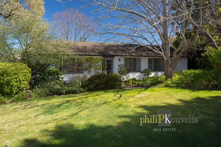 11 Lavater Place, Garran ACT 2605