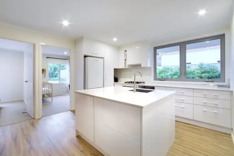 Sixth view of Homely house listing, 7 Rundle Place, Kambah ACT 2902
