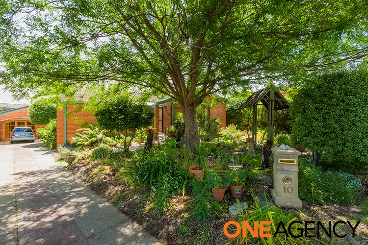 10 Mills Place, Hackett ACT 2602
