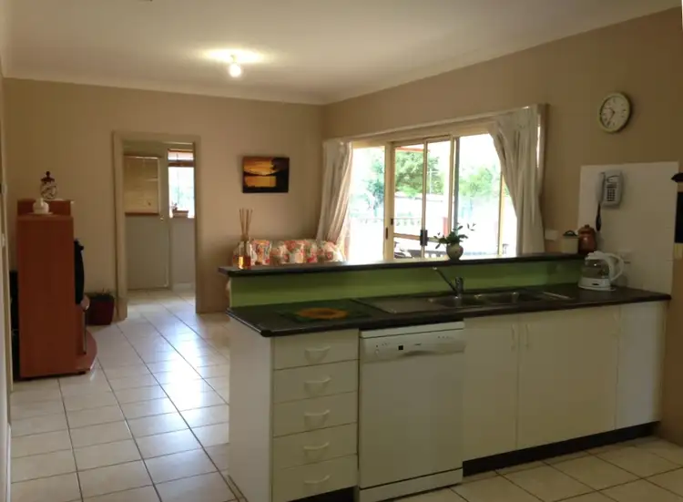 Fourth view of Homely house listing, 10 Shiraz Crescent, Corowa NSW 2646