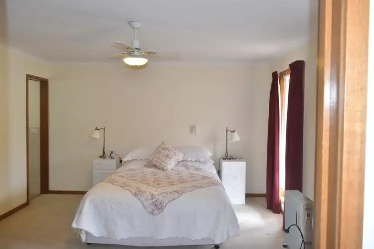 Fifth view of Homely house listing, 31 Banksia Drive, Corowa NSW 2646