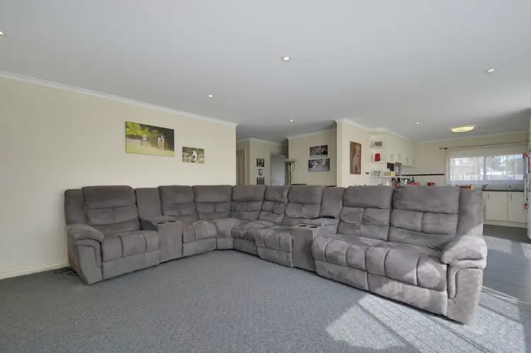 Third view of Homely house listing, 7 Sparks Lane, Toongabbie VIC 3856