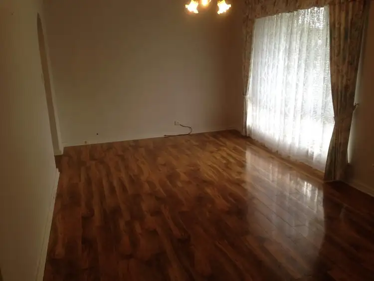 Sixth view of Homely house listing, 8 Moir Place, Midvale WA 6056