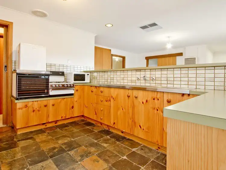 Fifth view of Homely house listing, 2 Gruen Court, St Agnes SA 5097