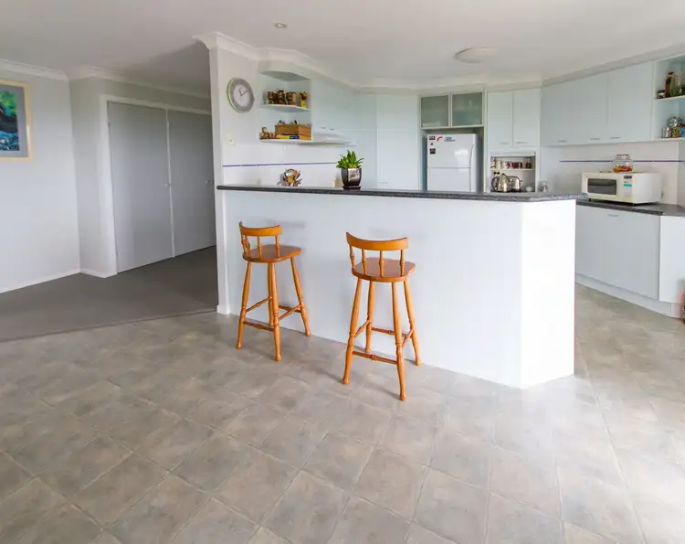 Sixth view of Homely house listing, 8 Warrick Place, Lismore Heights NSW 2480