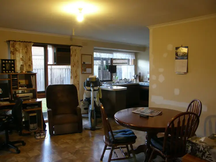 Fifth view of Homely house listing, 15 Morgan Drive, Traralgon VIC 3844