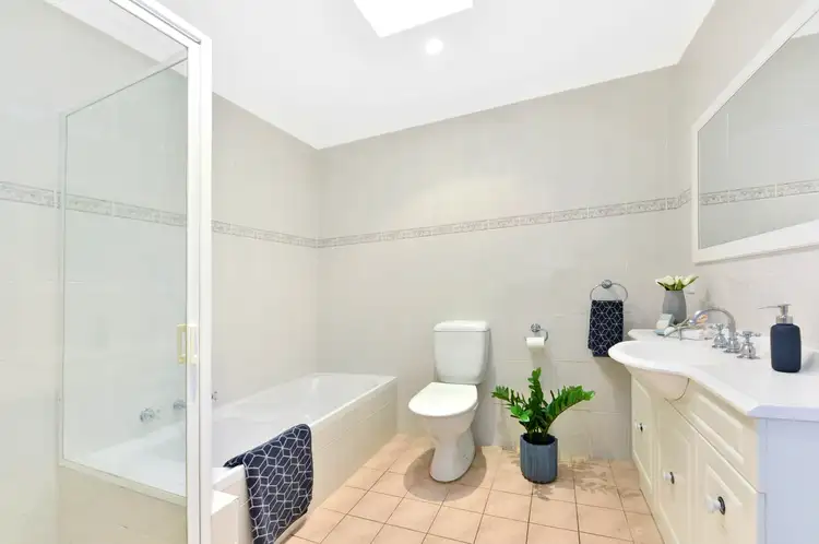 Sixth view of Homely unit listing, 11/10 Lagoon St, Narrabeen NSW 2101