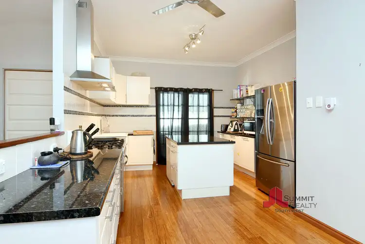 54 Atkinson Street, Collie WA 6225