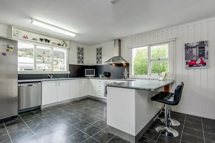 20 Tranmere Road, Howrah TAS 7018