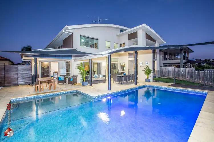 11 Defender Street, Newport QLD 4020