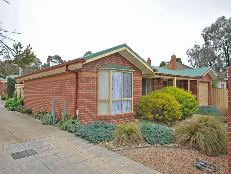Second view of Homely unit listing, Unit 1/71 Simpsons Road, Eaglehawk VIC 3556
