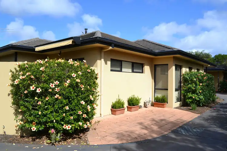 3/15 Cairns Avenue, Rosebud VIC 3939