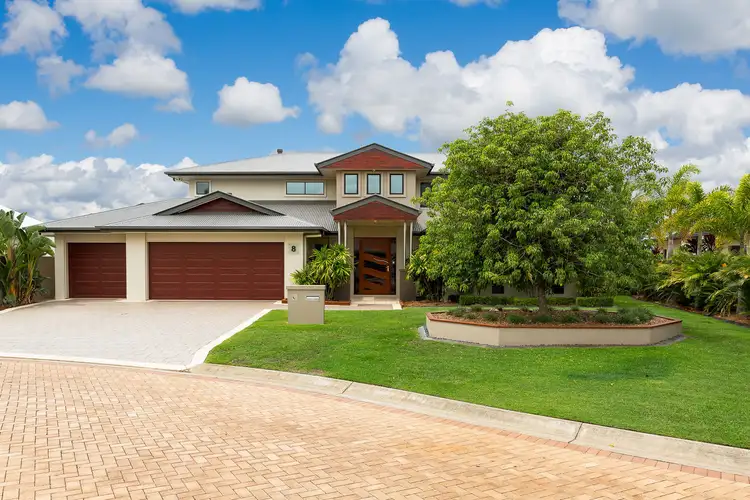 8 Thistle Court, Newport QLD 4020