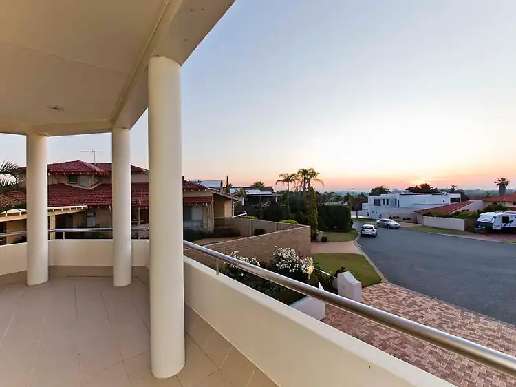 Fifth view of Homely house listing, 14 Ulric Court, Duncraig WA 6023