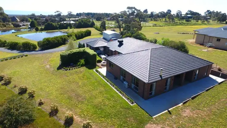 6 Cosson Place, Stawell VIC 3380