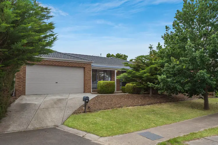 25 Hilltop Way, Gisborne VIC 3437