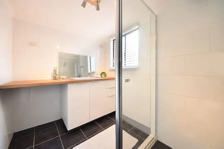 Sixth view of Homely unit listing, 3/50 Oceanic Drive, Mermaid Waters QLD 4218