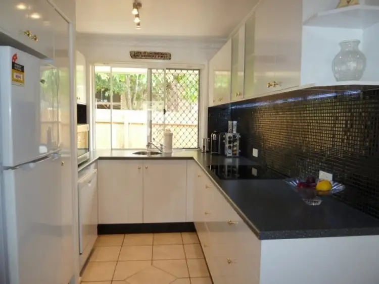 Third view of Homely unit listing, 2/11 Grant Street, Redcliffe QLD 4020