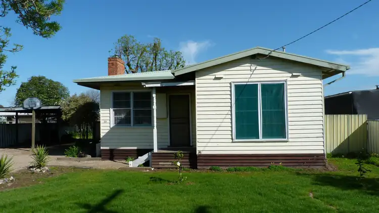 39 Cook Street, Benalla VIC 3672