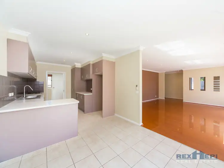 Fifth view of Homely unit listing, 2/6 First Avenue, Dandenong North VIC 3175