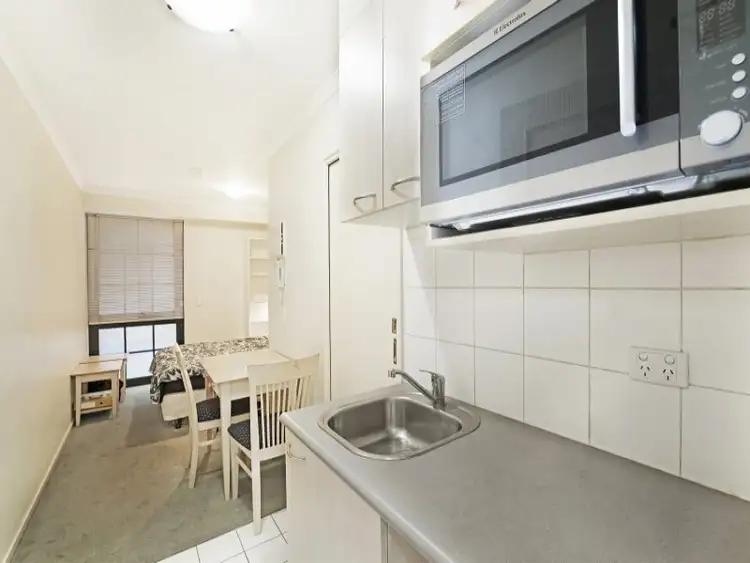 Second view of Homely unit listing, 619/585 La Trobe Street, Melbourne VIC 3000