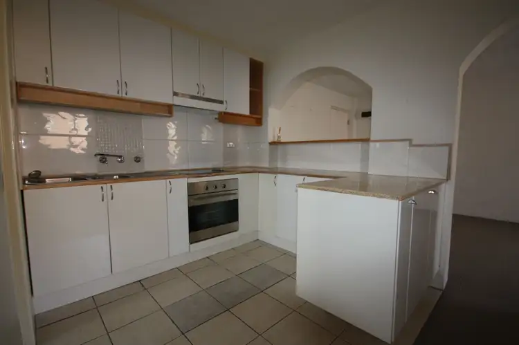 Unit 27/5 Crest Road, Queanbeyan NSW 2620