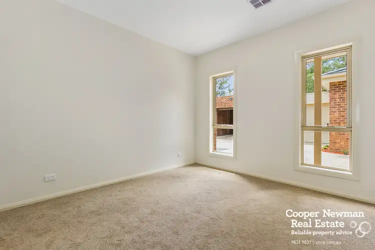 Sixth view of Homely house listing, 2/84 Kathryn Road, Knoxfield VIC 3180