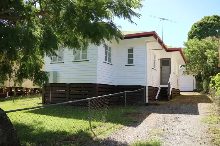 78 Mclennan St, Woody Point QLD 4019