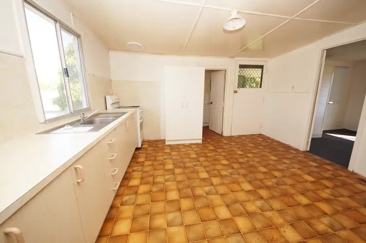 Fifth view of Homely house listing, 24 Tenth Avenue, Home Hill QLD 4806