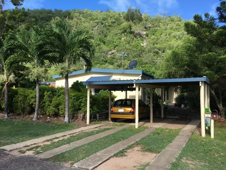 2/7 Kirk Street, Nelly Bay QLD 4819