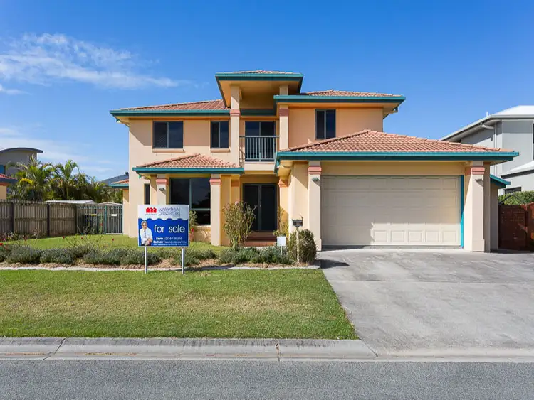 38 Fleetwing Avenue, Newport QLD 4020