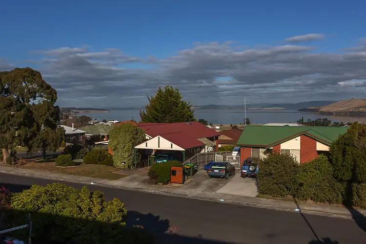120 Oakdowns Pde, Oakdowns TAS 7019