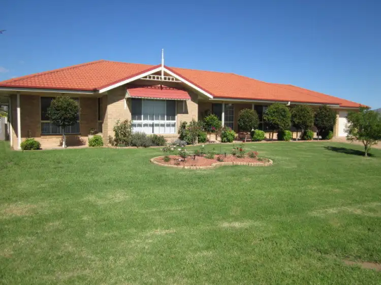 10 Bhima Drive, Scone NSW 2337