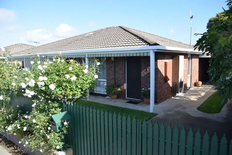 Main view of Homely unit listing, 4/27 Bowe Street, Shepparton VIC 3630