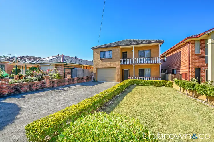 19 Little Rd, Bankstown NSW 2200