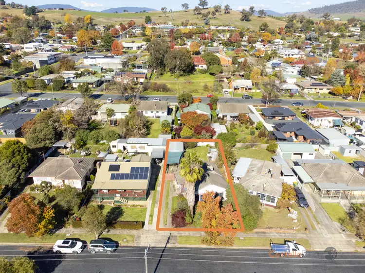 37 Hamilton Cres, Corryong VIC 3707