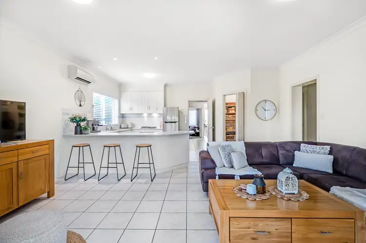 Sixth view of Homely house listing, 8 Edzell Court, Victor Harbor SA 5211