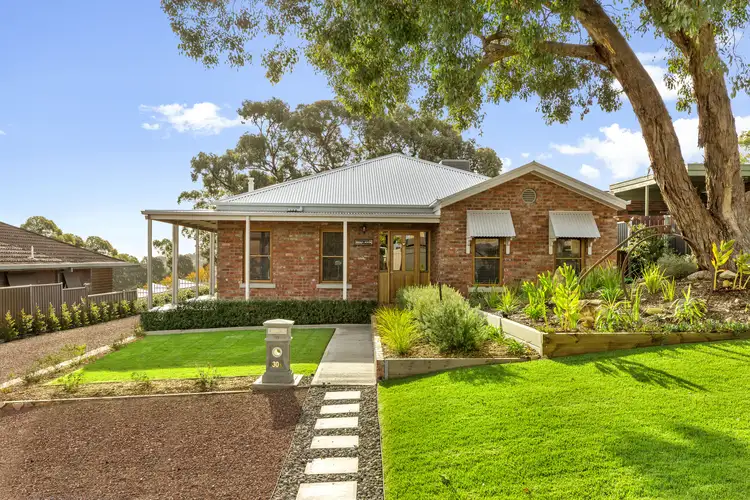 30A Poulston St, Long Gully VIC 3550