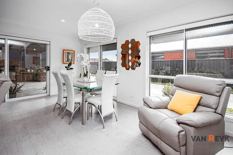 Seventh view of Homely house listing, 5 Robinson St, Lindenow VIC 3865