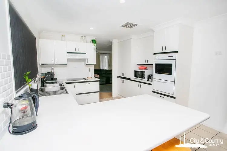 21 Fifteenth Avenue, Mount Isa QLD 4825